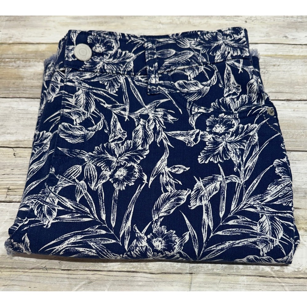 Tommy Bahama Denim Floral Skirt Navy Blue Eclipse Mar-A-Sketch size 8 NWOT